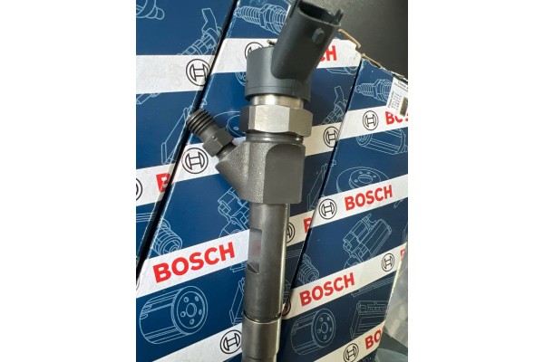 INJECTOR 1pcs 0445110146 OPEL RENAULT 1 9 BOSCH Catalog number of the part 0 445 110 146