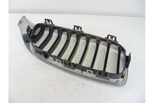 7294817 REJILLA PARAGOLPES IZQUIERDA BMW SERIE 4 COUPE (F32) 420d 7294817 204737 BMW - 5