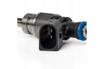 HITACHI 2507126 Injector for AUDI A4 Avant 8K5 B8 Catalog number of substitutes HITACHI 137126 STARK SKIN 1800383 METZGER AUTOTE