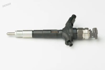 INJECTOR DCRI300300 DENSO NISSAN MURANO NAVARA Engine type not specified