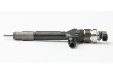 DENSO DCRI107860 COMMON RAIL INJECTOR MAZDA 3 5 6 DIESEL NEW Packaging status original