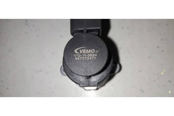 Fuel pressure regulators VEMO V10 11 0854 Catalog number of the part V10 11 0854
