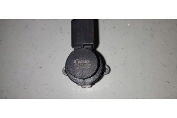 Regulador de presión de combustible VEMO V10-11-0854