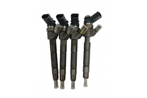 INJECTOR MERCEDES CLA C118 X118 6540700187 Part manufacturer Bosch