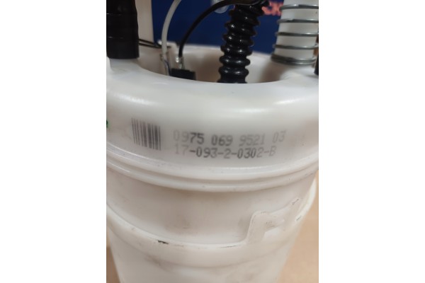 Bosch 0 986 580 163 Uezemanyagszivattyu Mitsubishi Colt Smart Forfour Product weight with unit packaging 2 kg