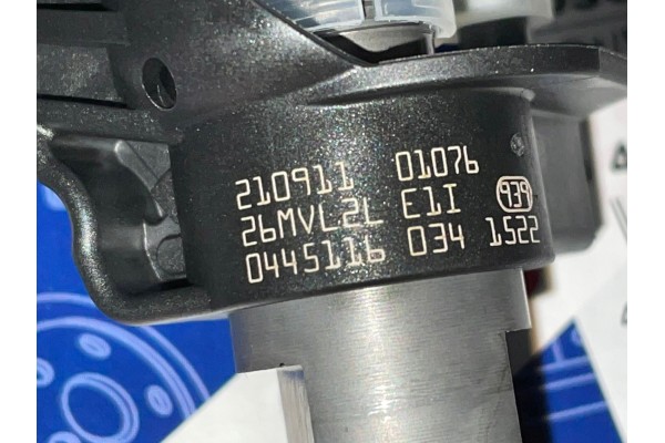 0986435369 BOSCH MULTIVAN INJECTOR 2 0TDI 09 Engine type diesel