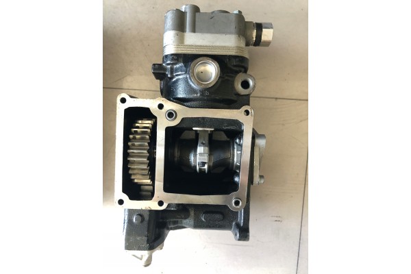 MAN TGA TGS TGX compressor Catalog number of the part LK 8901