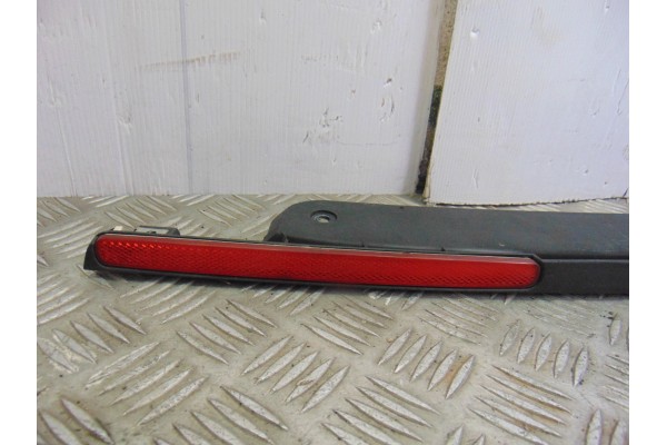 4E0807417B MOLDURAS TRASERAS AUDI A8 (4E)
