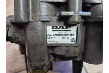 SAFETY DEHUMIDIFIER VALVE DAF XF 106 CF EURO 6 1913301 Part manufacturer DAF OE