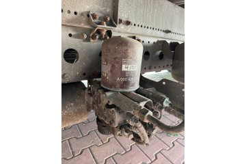 VALVE BASE DEHUMIDIFIER MERCEDES ACTROS MP 4 ATEGO ANTOS A0014460264