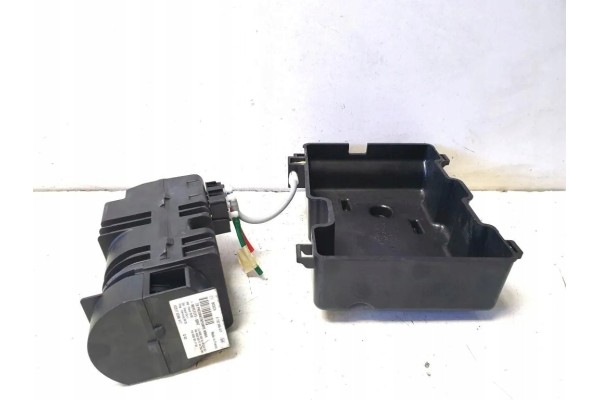 Suspension compressor MERCEDES BENZ M W166 0132006417 5 5L gasoline 2015 Part manufacturer Mercedes Benz OE