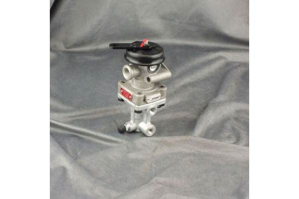 Trailer control valve