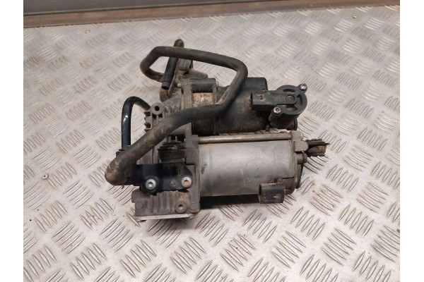 Suspension compressor MERCEDES BENZ S W222 V222 X222 A2223200604 4 7L Quality of parts according to GVO O original with manufact