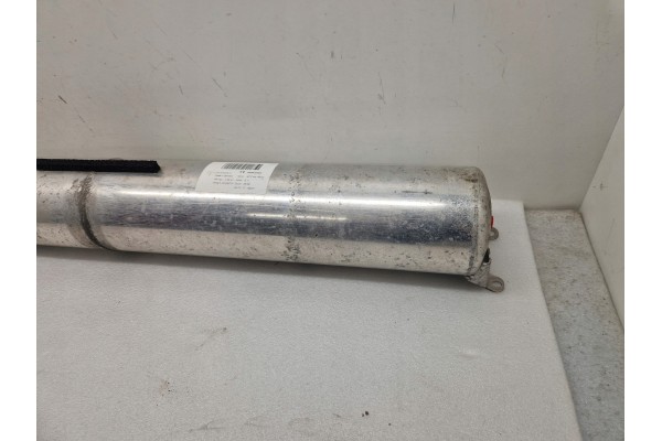 PORSCHE TAYCAN 4S AIR PRESSURE TANK 9J1616202A OPERATIONAL Part manufacturer Porsche OE