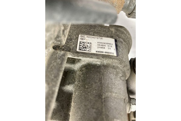 MERCEDES ATEGO FOUR WAY VALVE DEHUMIDIFIER A0034319706 Part manufacturer Mercedes Benz OE