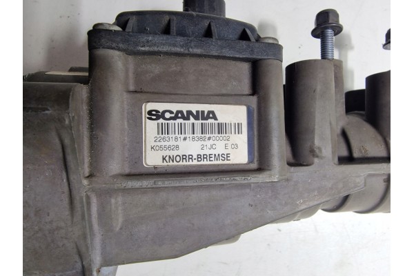 Valve Brake Main Module Scania R S NTG NGS Catalog number of the part Zawor Modul Glowny Hamulca Scania R S NTG NGS 2263181