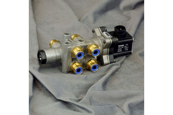 Axle lift valve Wabco 4630840410