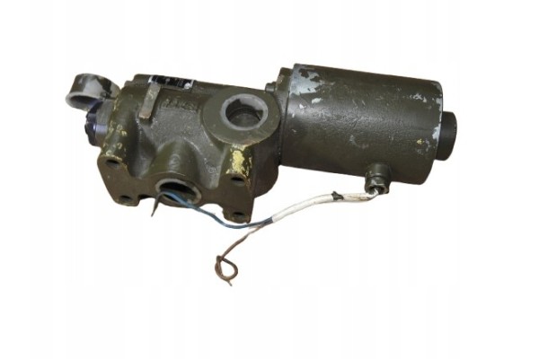 overload valve ZPE 3 3 25 solenoid crane Star 660 R 061