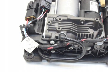 LAND ROVER RANGE ROVER III L322 BH423B484CA SUSPENSION COMPRESSOR Part manufacturer Land Rover OE