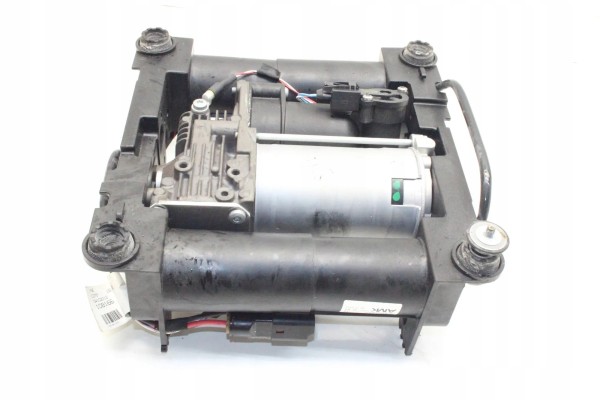 LAND ROVER RANGE ROVER III L322 BH423B484CA SUSPENSION COMPRESSOR Catalog number of the original BH423B484CA