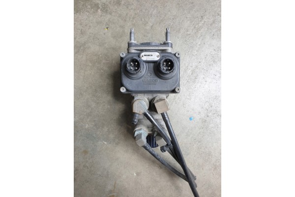 ACTROS MP3 MP2 BRAKE MASTER VALVE 0034319506