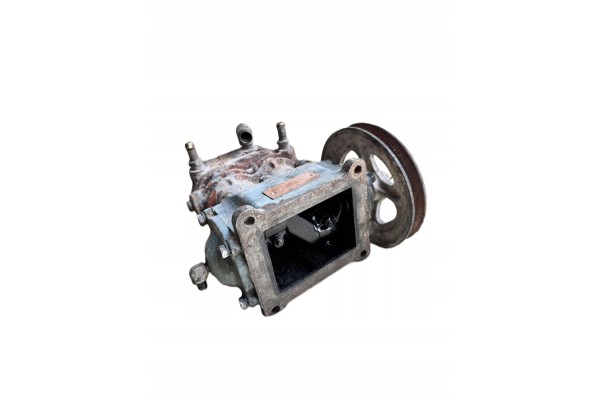 Compressor compressor Maz Zil USED Catalog number of the part 866 SPREZARKA POWIETRZA KOMPRESOR ZIL 131 KRAZ URAL 375 KIROWIEC M