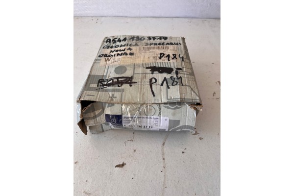 ACTROS A5411303719 AIR COMPRESSOR HEAD Part manufacturer Mercedes Benz OE