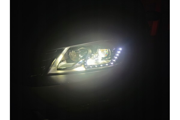 WARM COLOR 4300K Lenses projectors BILED BI LED 3 0 Car type passenger cars