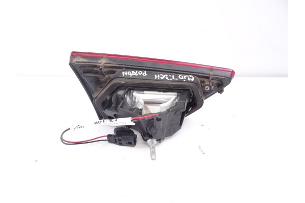  PILOTO TRASERO DERECHO INTERIOR RENAULT CLIO IV Dynamique 2014 208483 RENAULT - 1