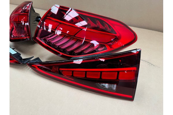 Juego de 4 Lámparas Traseras LED Originales Mercedes Clase C Estate 2