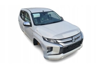 MITSUBISHI L200 2019 2024 HEADLIGHT RIGHT 8301D378 ORIGINAL Quality of parts according to GVO Q original with factory logo OEM O