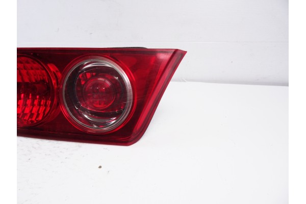  PILOTO TRASERO IZQUIERDO INTERIOR HONDA ACCORD BERLINA (CL/CN) 2.0 Comfort 2003 209565 HONDA - 2