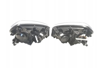 NISSAN QASHQAI J10 04 10 05 14r HEADLIGHT LAMP FRONT D1S H7 EAN GTIN 8717475103823