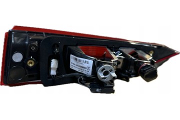 Lamp right for tailgate Volvo Part manufacturer Volvo OE