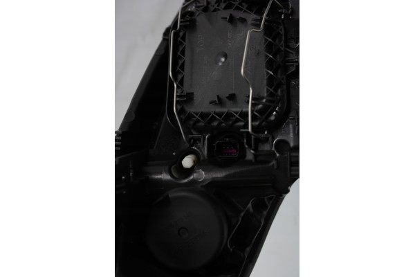 MAGNETI MARELLI HEADLIGHT LEFT RENAULT Catalog number of the original RENAULT 260602446R RENAULT 260602545R