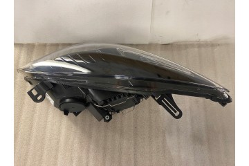 HEADLAMP RIGHT 711307023255 MAGNETI MARELLI Megane III Product weight with unit packaging 5 kg