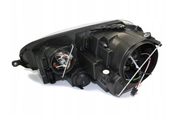 Headlight RIGHT VW GOLF V 5 2003 2009 DEPO D2S Catalog number of the original VW 1K6941006T VW 1K6941040
