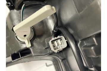 TOYOTA AVENSIS T27 15 HIR2 NEW HEADLIGHT LEFT Catalog number of the part 212 11AQL LDEM2