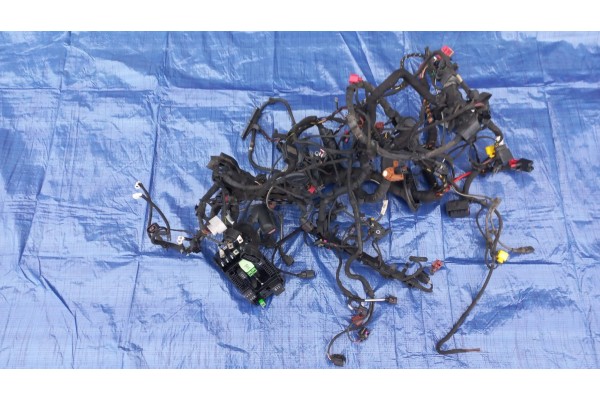 ENGINE INSTALLATION BUNDLE CRB AUDI A3 8V 2 0TDI Catalog number of the part 04L972627AC