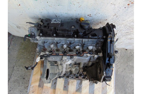 ENGINE POST FORD FIESTA MK7 1 4 TDCI AV2Q6007AA KVJA Car type passenger cars