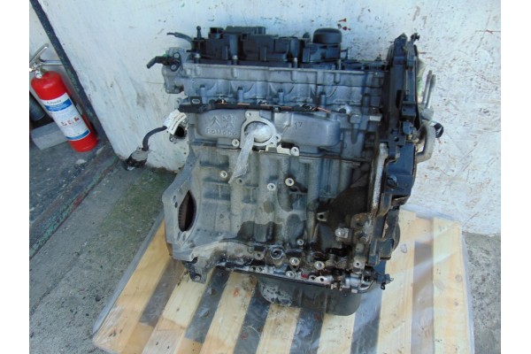 Motor para Ford Fiesta MK7 1.4 TDCI AV2Q6007AA KVJA
