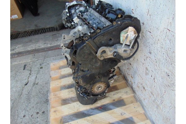 Motor para Ford Fiesta MK7 1.4 TDCI AV2Q6007AA KVJA