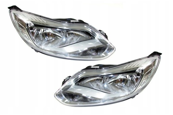 Headlight set Ford Focus Mk III 2010 2014 Silver TYC