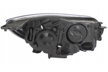 Headlight set Ford Focus Mk III 2010 2014 Silver TYC Part manufacturer TYC