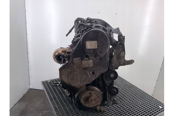 Motor Volvo S60 D5244T 2.4 D5