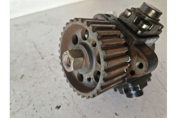 INJECTION PUMP IVECO DAILY III 06 2 3 D 116KM F1AE04816 Catalog number of the part 0445010181 SZWED