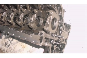 ENGINE BLOCK MERCEDES SPRINTER 2 9 TDI Catalog number of the part BLOK SILNIKA MERCEDES SPRINTER 2 9 TDI
