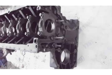 ENGINE BLOCK MERCEDES SPRINTER 2 9 TDI Part manufacturer Mercedes Benz OE