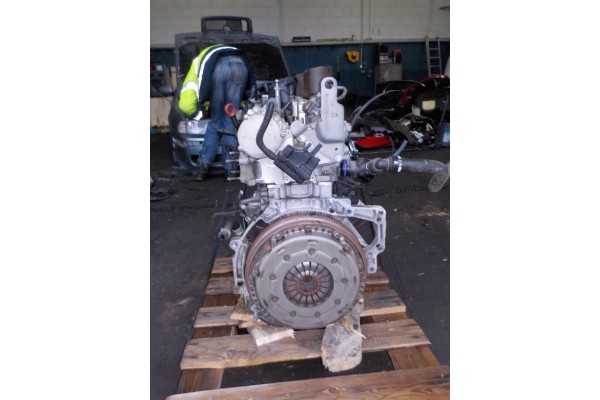 CITROEN DS3 1 2B 2017r ENGINE POST COMPLETE 28016 C0291 Quality of parts according to GVO O original with manufacturer s logo OE