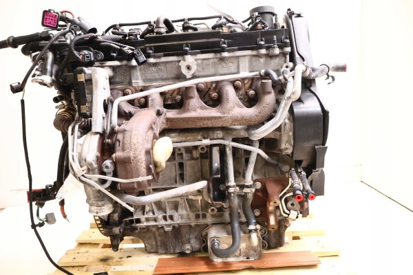 Motor VOLVO S60 2.4 D5 D5244T